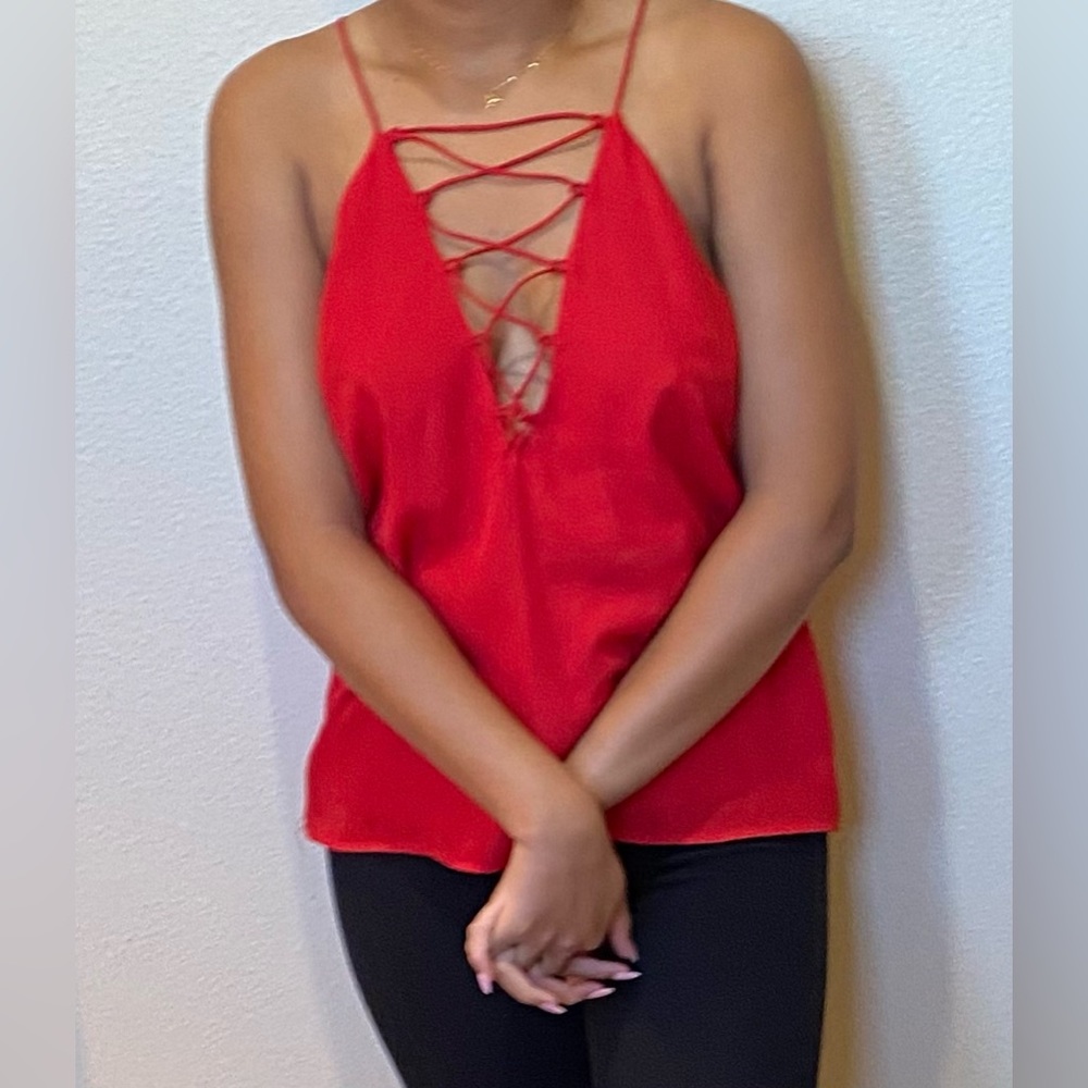 WAYF Red Deep V-Neck Criss-Cross Chemise Size M